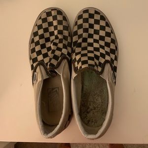checkered vans 7.5